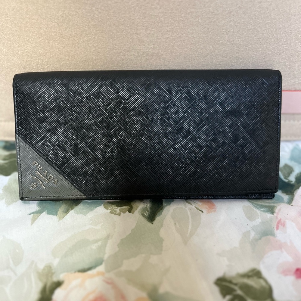 Prada Black Safiano Bifold Long Wallet